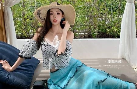 海岛🏝️度假穿搭高级感显瘦绝美温泉泳装,需要穿泳衣吗???