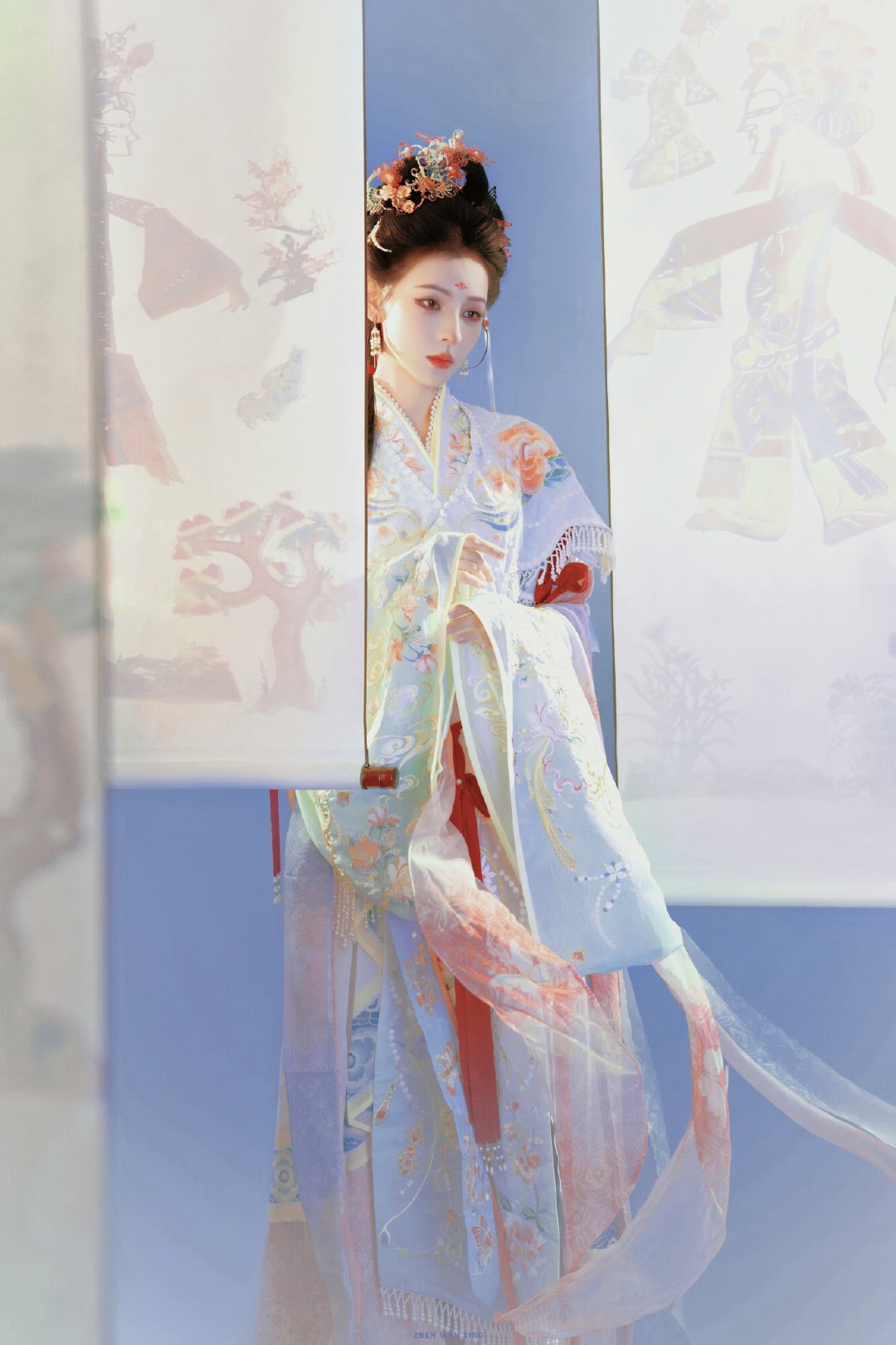 #张予曦[超话]# 

画中仙│窃蓝
#张予曦# ​