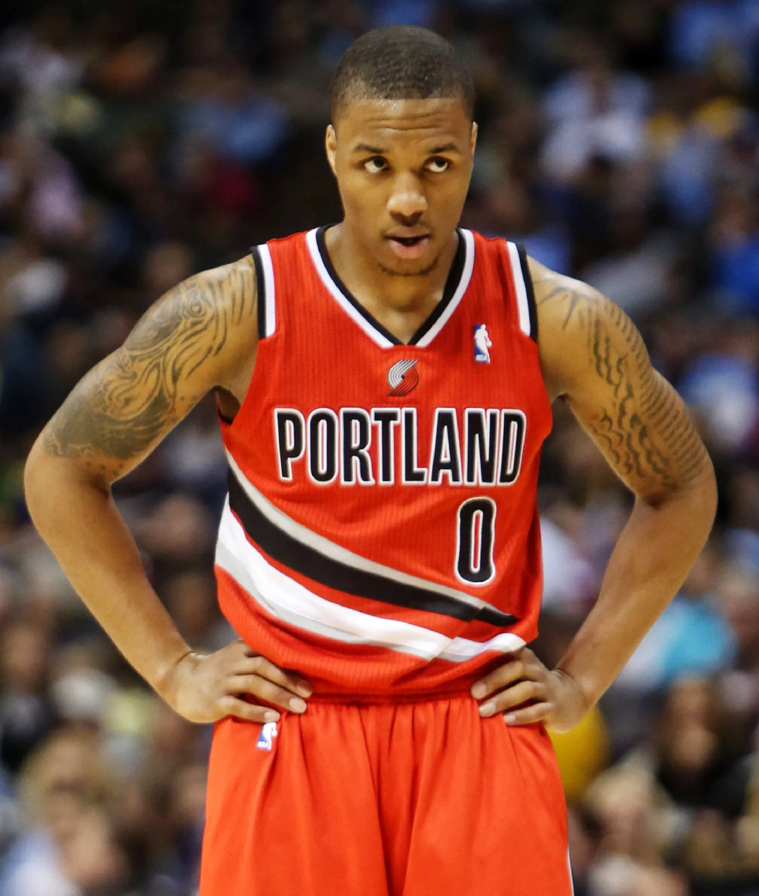 Damian Lillard

#利拉德投篮训练1168中1100# ​