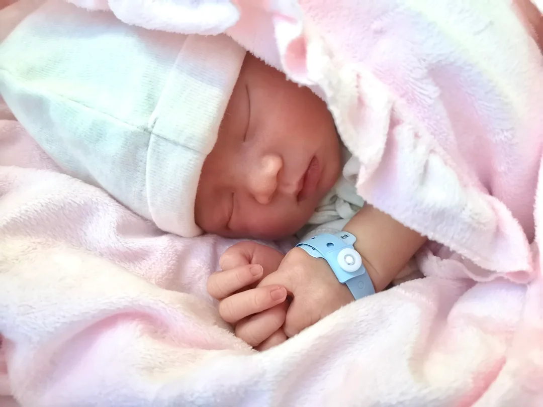 我居然生了个小娃娃‼️顺产经历+实用建议