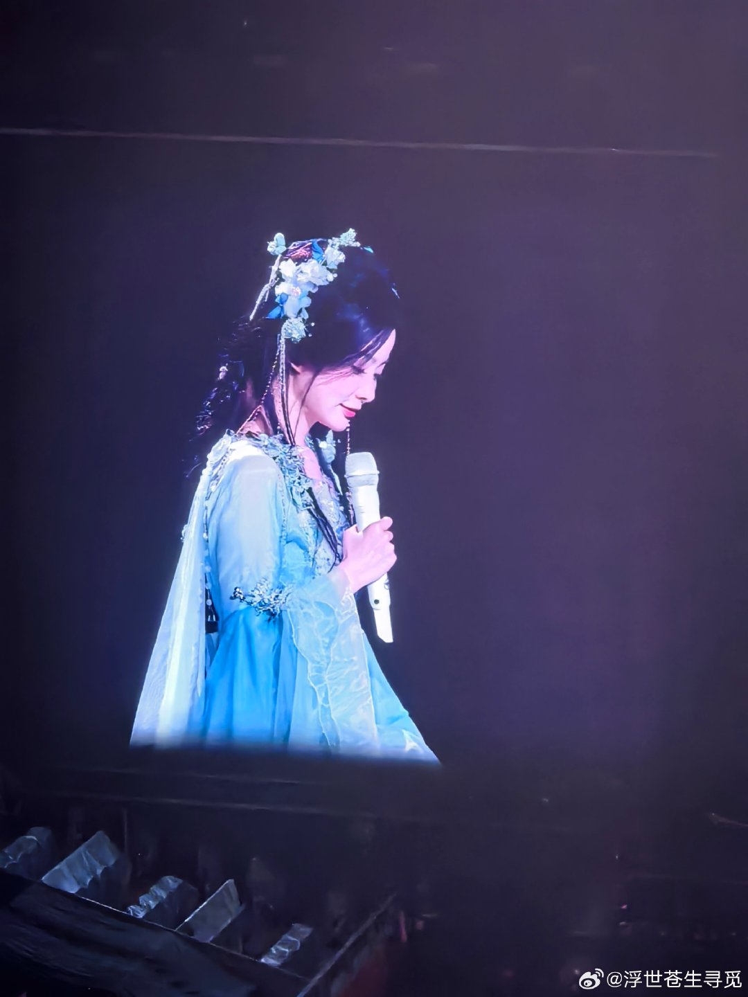 #陈卓璇[超话]# 喜欢你那些不知不觉萌萌的瞬间 ​