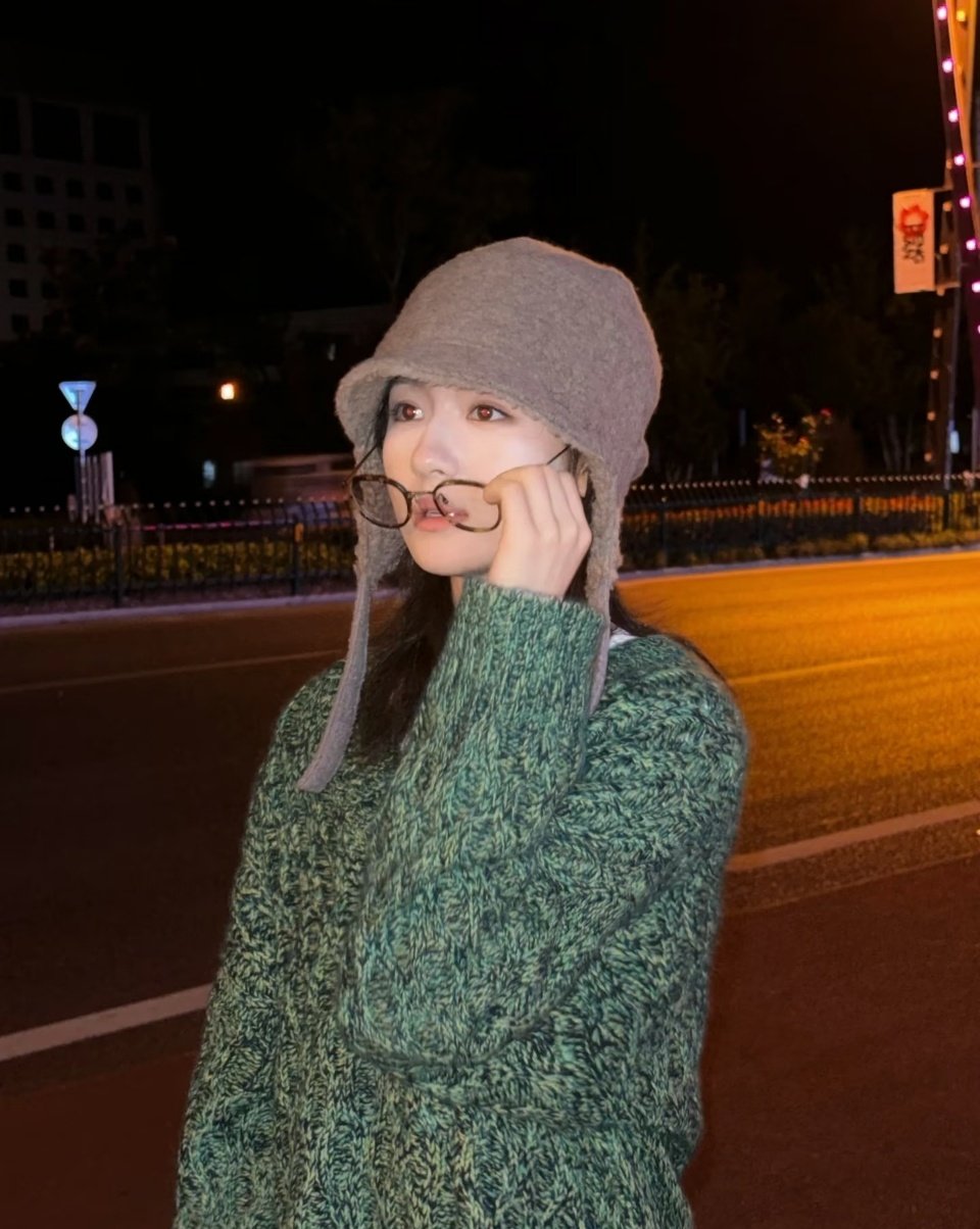 lld#李兰迪海岛舒服日志#🍰#李兰迪王智慧#  

向前走，向前看，生活简简单单就好, 
 
​