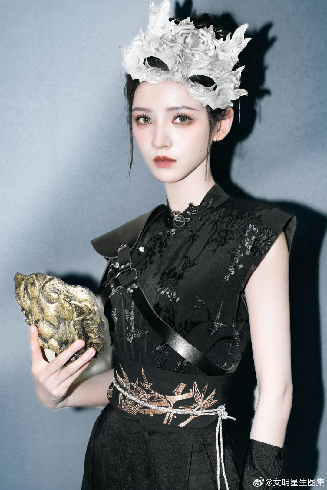 #张予曦[超话]#气质太好了吧，妆容精致，美美哒 ​