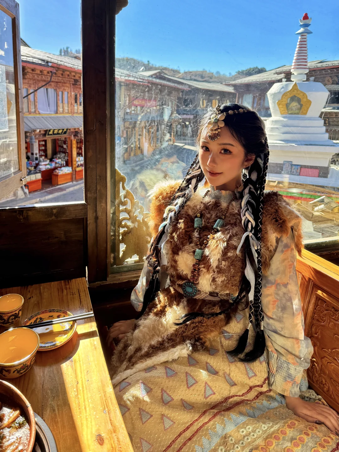 香格里拉｜独克宗古城白塔边的藏式牦牛火锅