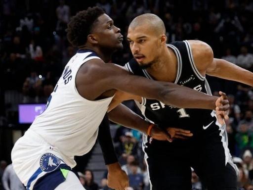 NBA   明尼苏达森林狼VS圣安东尼奥马刺 NBA 西部半决赛 G6...