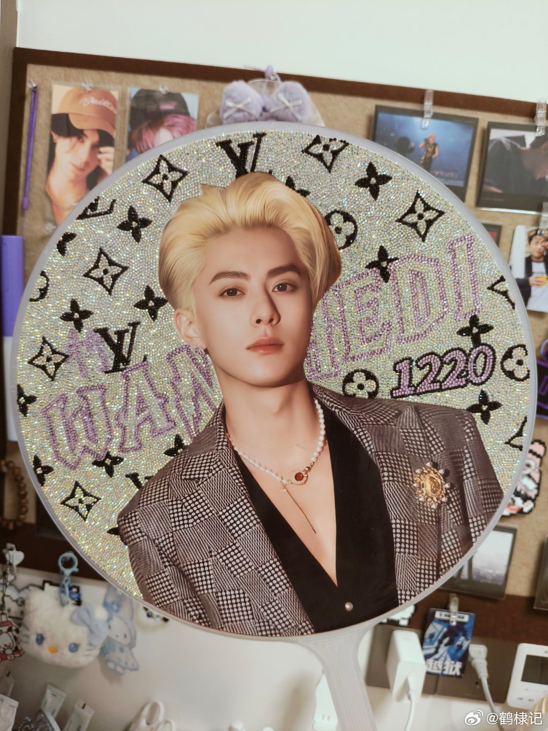 #王鹤棣[超话]##王鹤棣# whd#大王扇贴钻# whd

虽迟但到

​