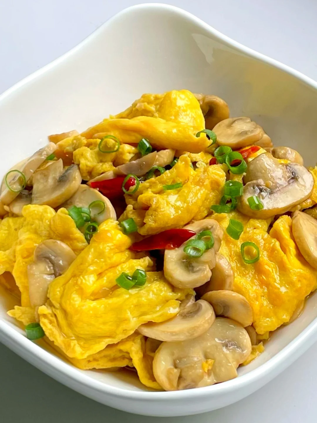 鲜掉眉毛的口蘑炒鸡蛋🔥巨下饭零失败