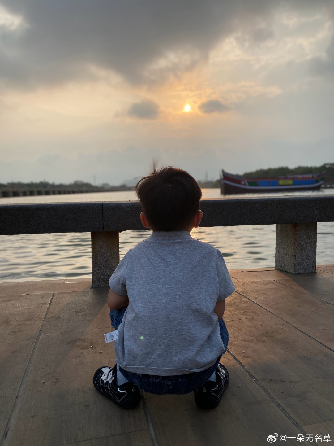 看着你一点点长大，才明白为人父的意义。
各自努力，任重而道远。💪 ​