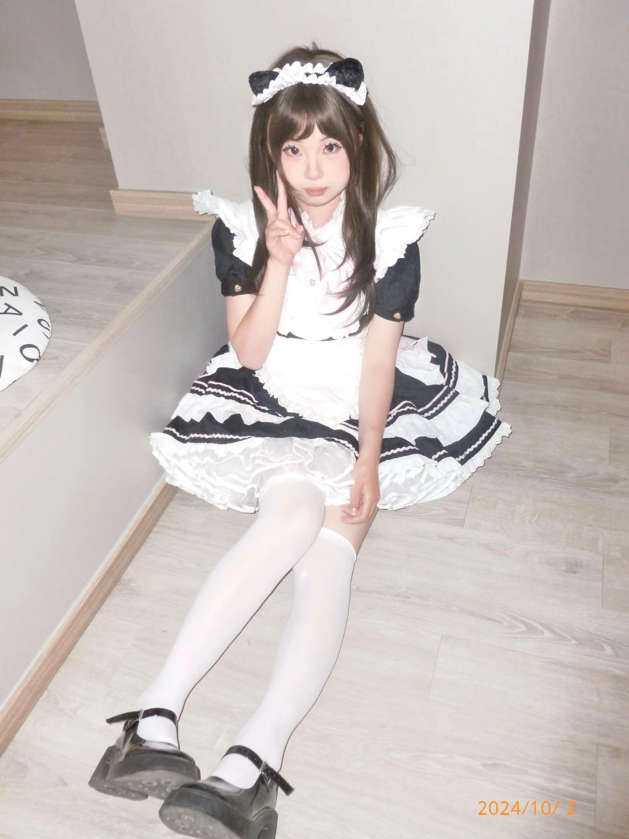 “我总以为可以用眼泪留住你”美女模特