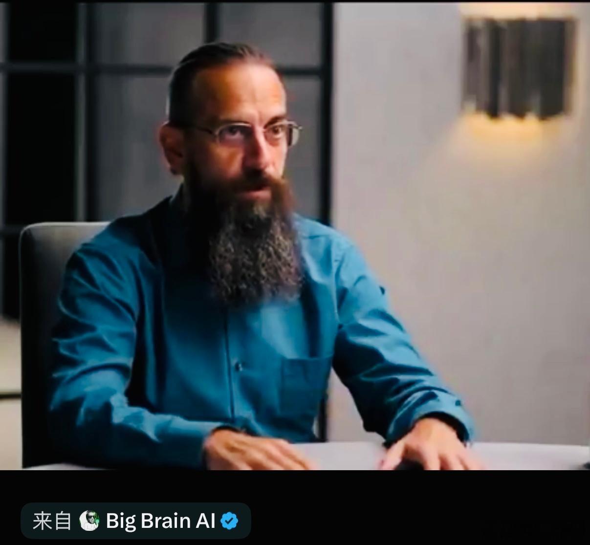 AI 安全性研究顶级权威学者罗曼·扬波尔斯基博士：
到2032年，人类工作99%会消失，几乎所有人都会失业。有月薪20美元的AI，谁还会傻乎乎付高薪雇佣人类？！
・第一波（现在～2027年）：电脑工作将被全部淘汰——
写文章、编程、数据分析、设计制作、处理咨询……“面对电脑屏幕敲击键盘的工作”，再过几 ​