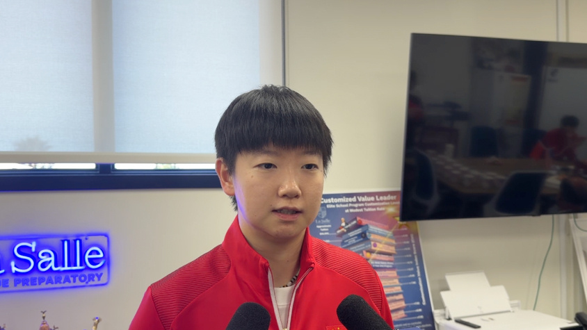 据央视新闻报道，为纪念中美“乒乓外交”55周年，国乒在结束WTT美国大...
