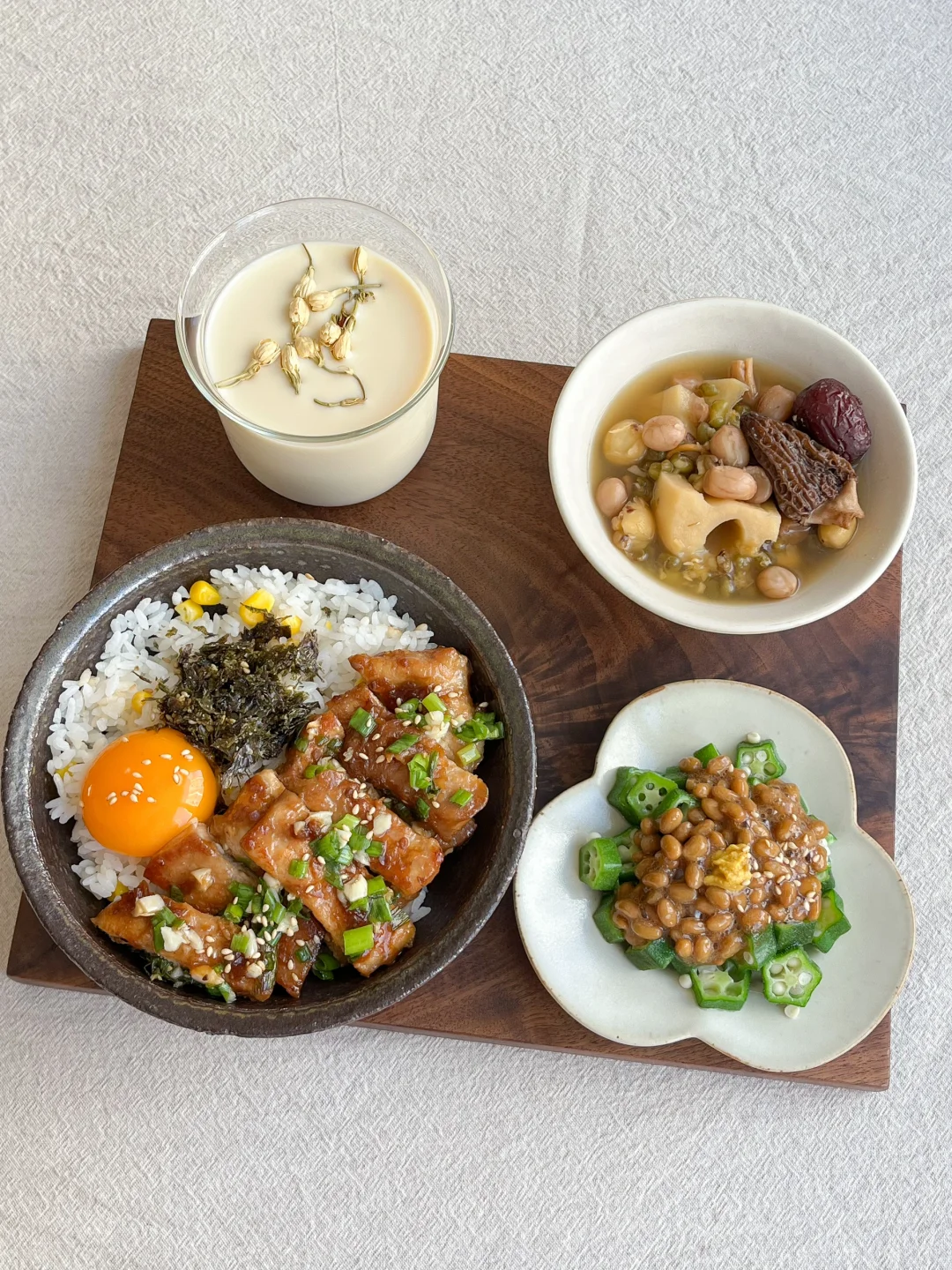 秋季养生汤｜快来喝上一碗热呼呼的藕汤🥜