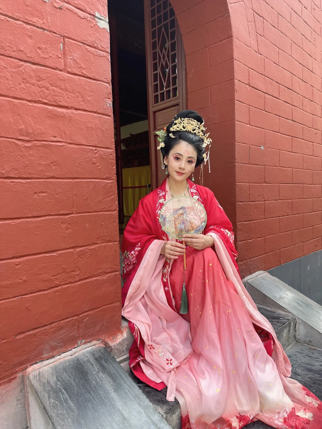 人生若只如初见，何事秋风悲画扇！