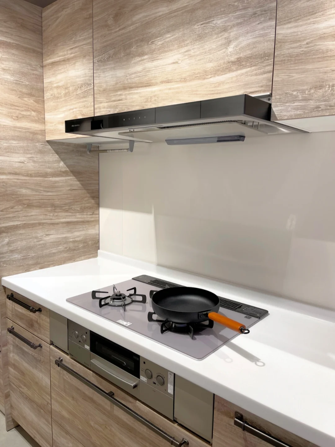 拯救那股味儿，解放双手的油烟机了解一下！