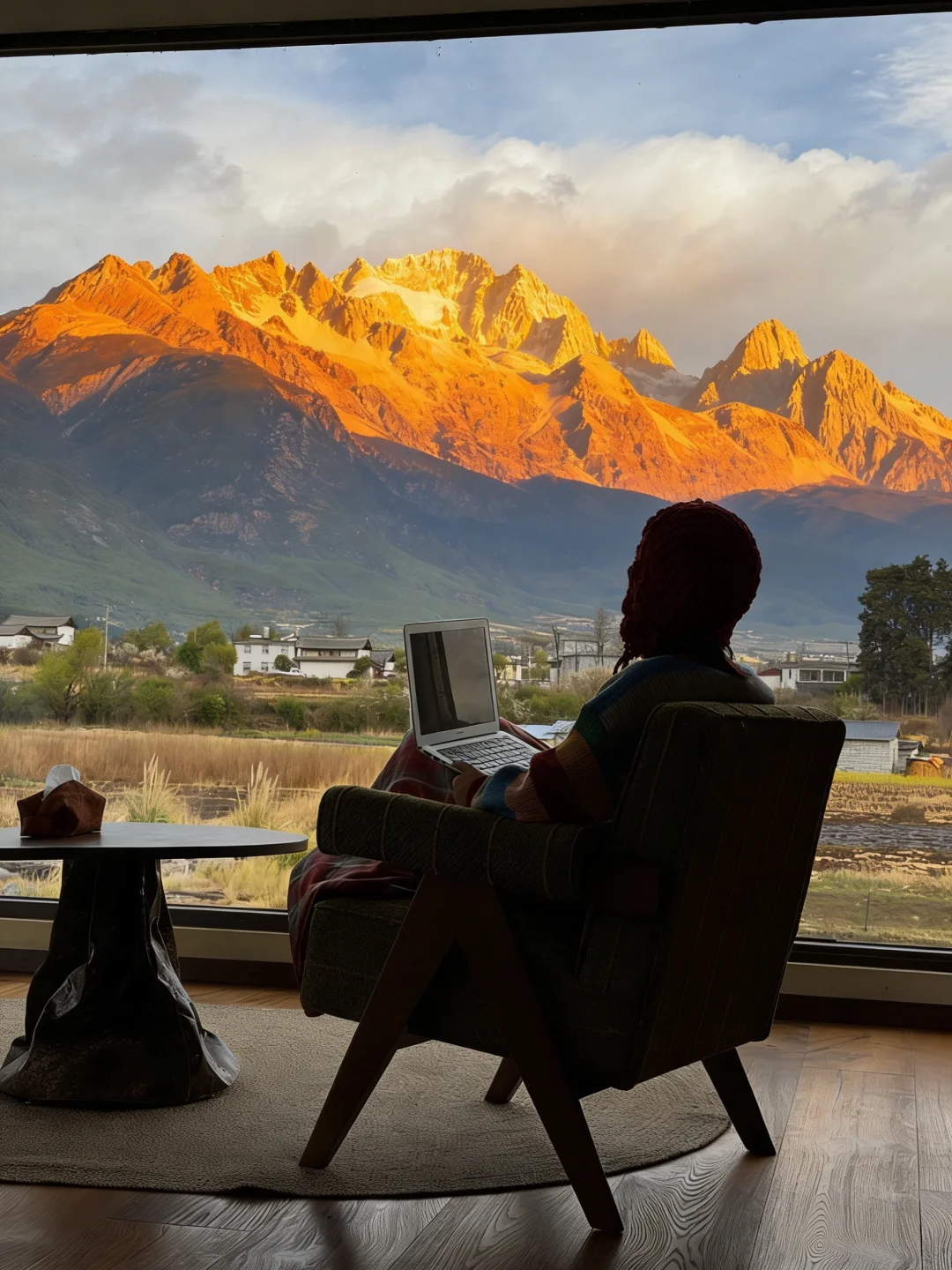 丽江白沙古镇，在日照金山下醒来🏔️