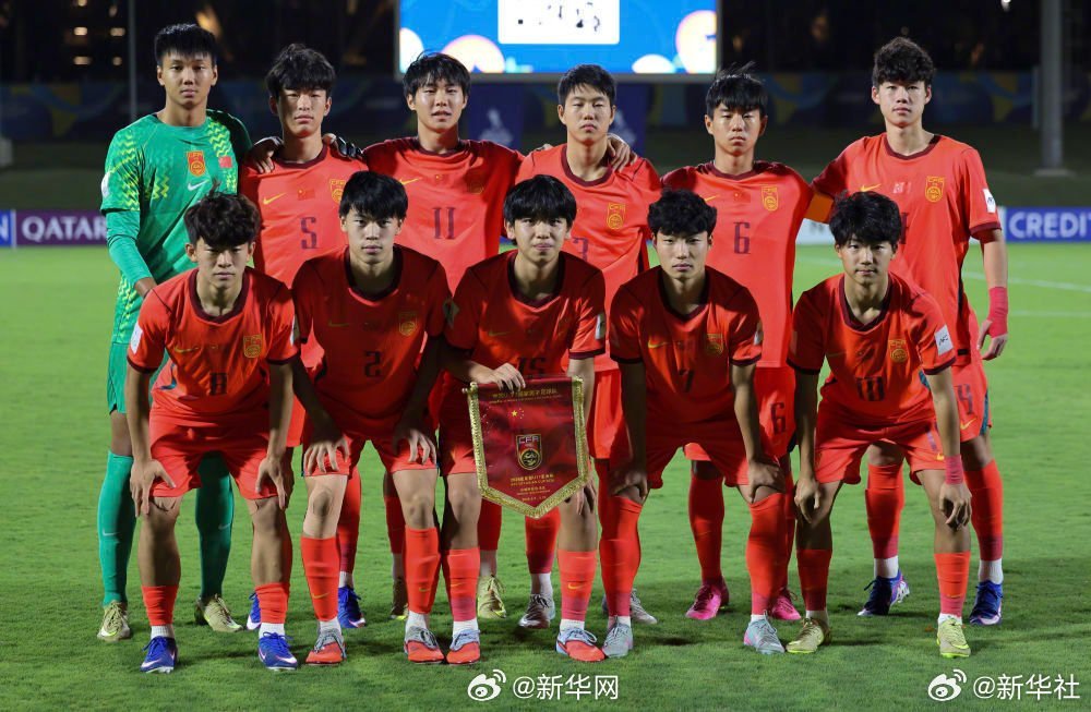 　　中国U17男足在本届亚洲杯小组赛阶段经历起伏，依靠净胜球优势惊险突...