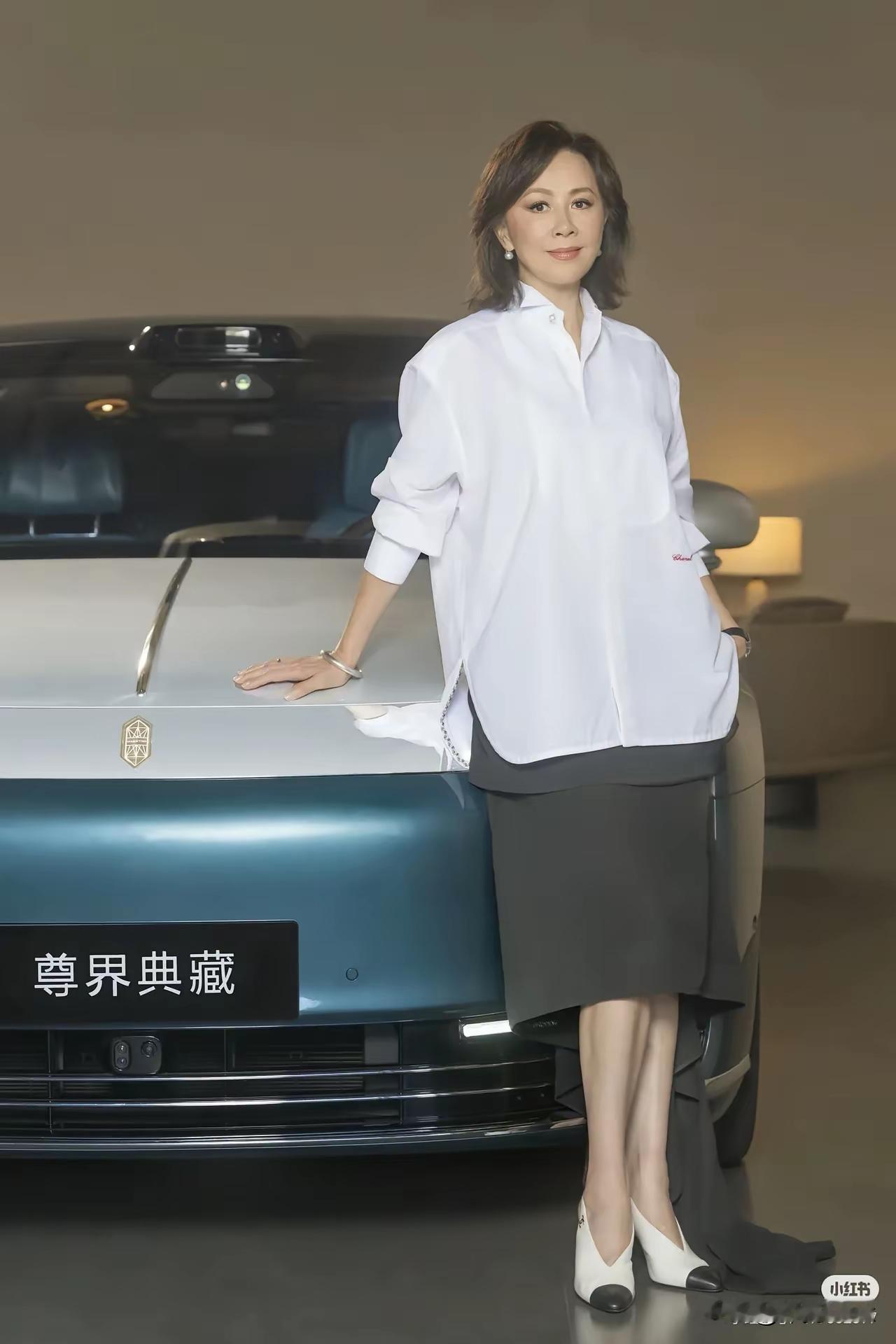 尊贵的车主
香港刘嘉玲女士！！