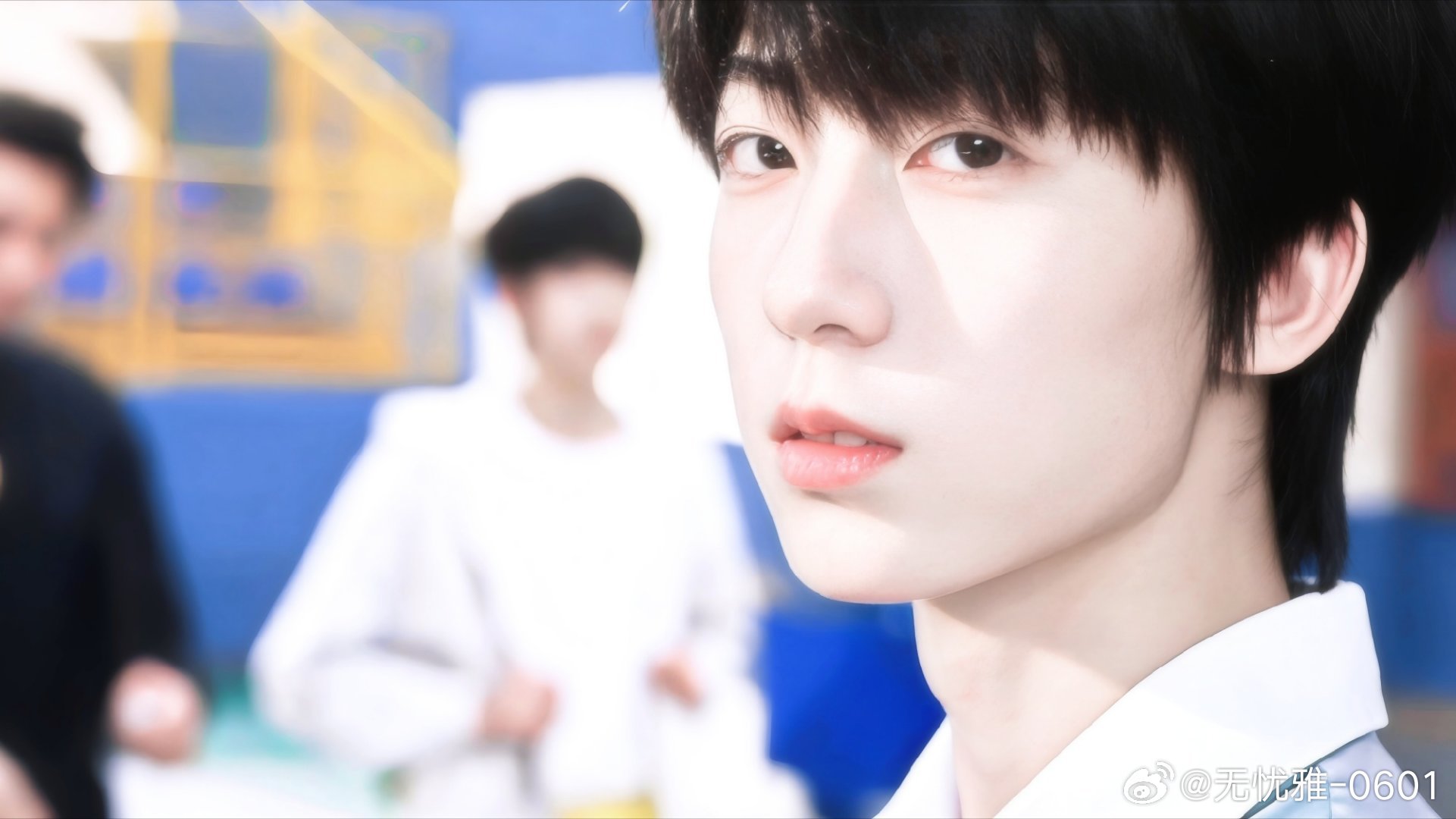 #杨博文YBW[超话]# ybw#杨博文# ybw#杨博文 四代第一主舞# ybw

周扬学长。你能给我补课吗。

​