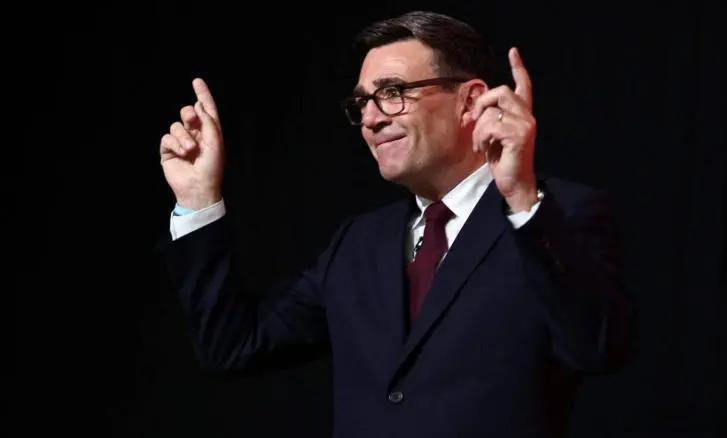 泽连斯基是英新首相接待的首个外国领导人