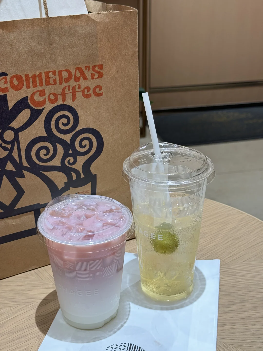 霸王茶姬新品喝上了…