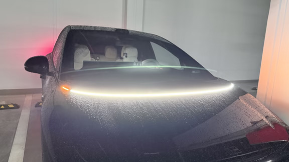 淋过雨的黑武士氛围感直接拉满🌧️