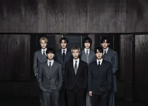 [新闻]BTS 'NORMAL'进入Spotify 'Top 10’