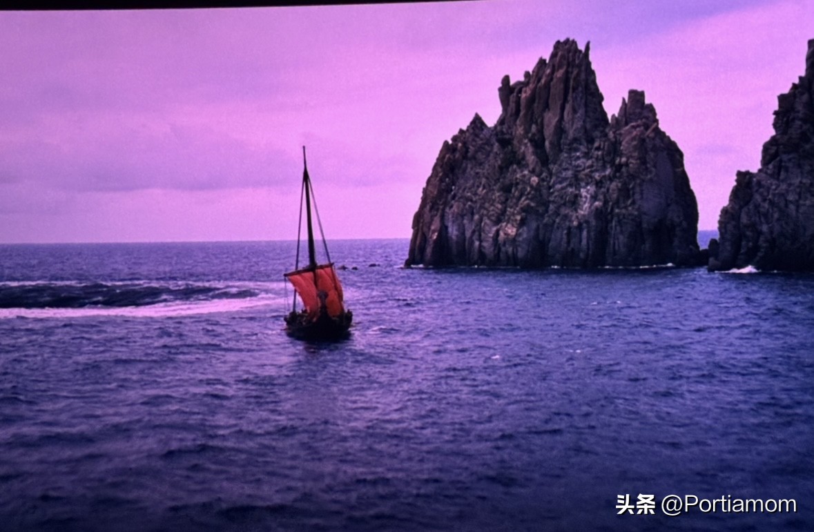 观影诺兰新作《奥德赛》
一部集神话动作和历史于一体的
史诗级影片
特洛伊战争后
奥德修斯一条艰难的回家之路