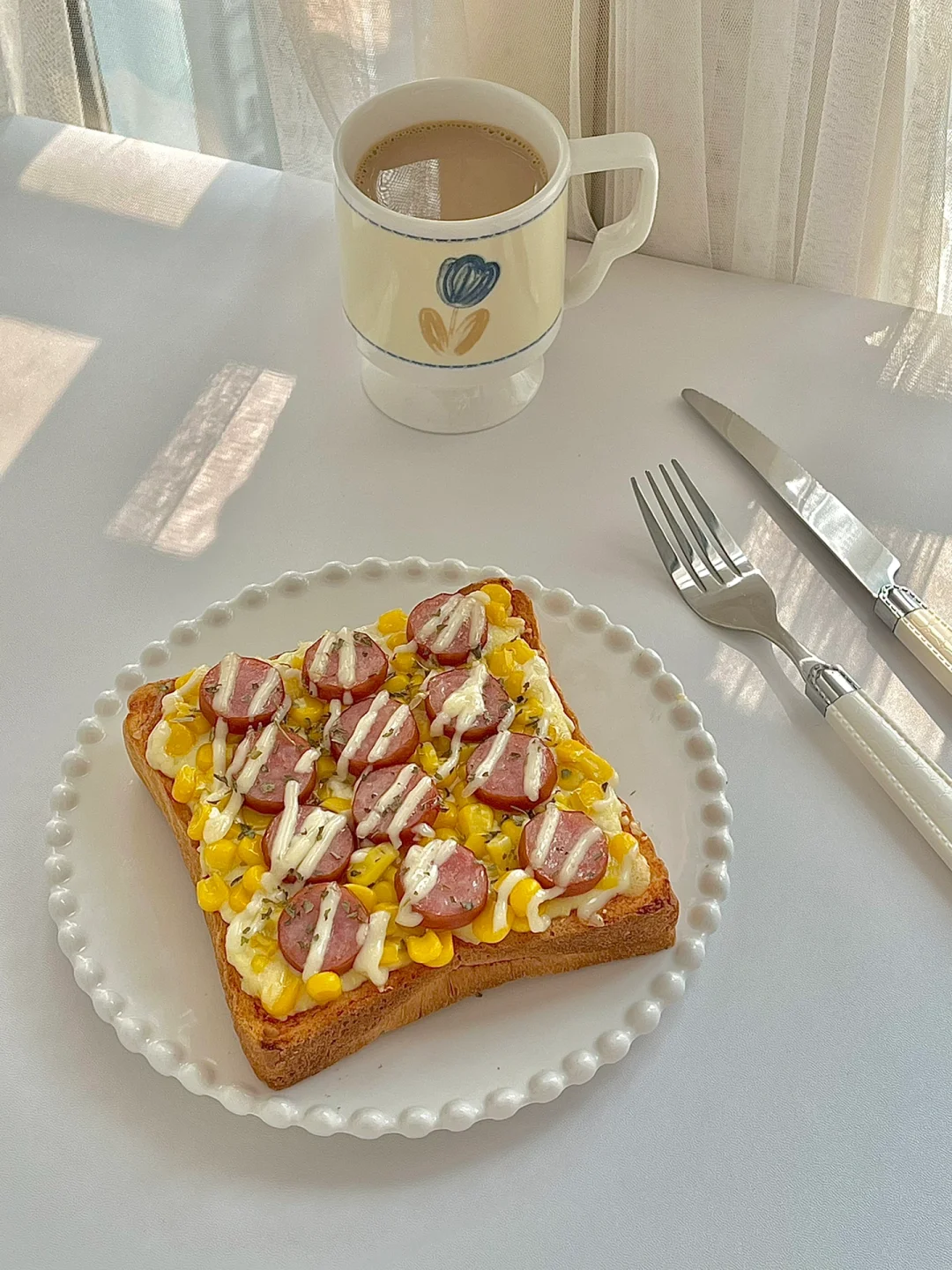 ☀️解锁吐司新吃法｜芝士玉米香肠吐司披萨🍕