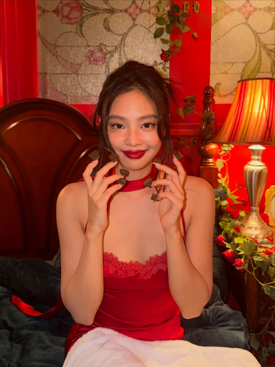 JENNIE INS更新 谢谢你带来的礼物🫶🏻