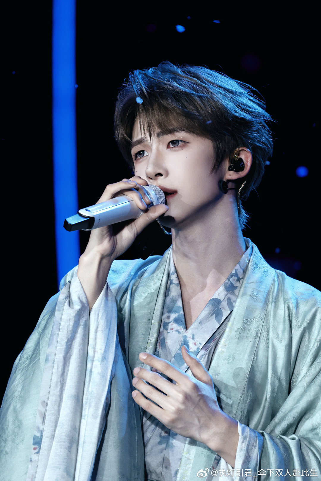 #刘宇[超话]##刘宇杭州演唱会#💙 #刘宇2026宇宙诗人巡演##刘宇# 
已经美的不能用语言来形容了。。。
​