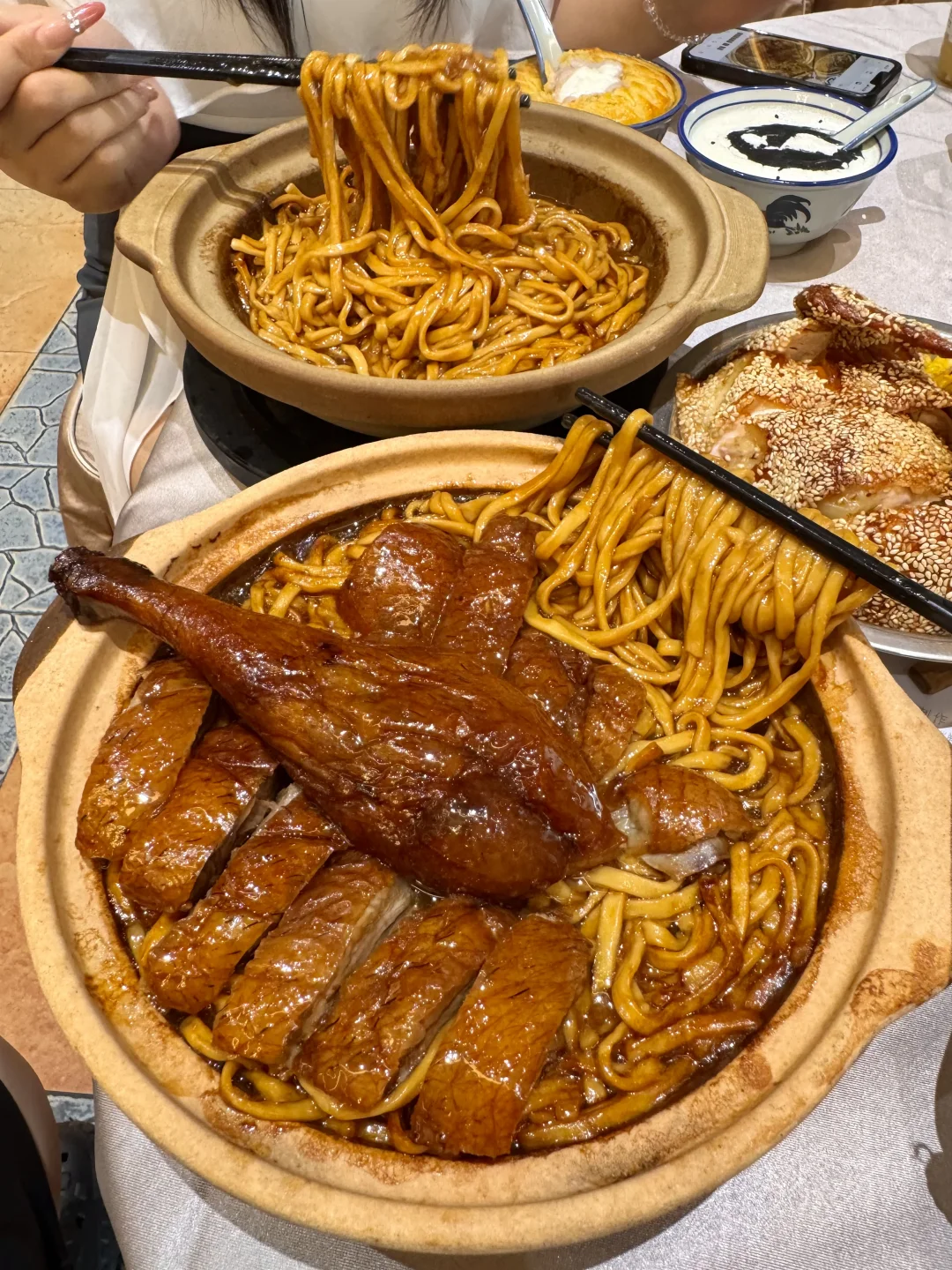 广州花都最好吃的老嘢饭！！（烧鹅啫伊面！！