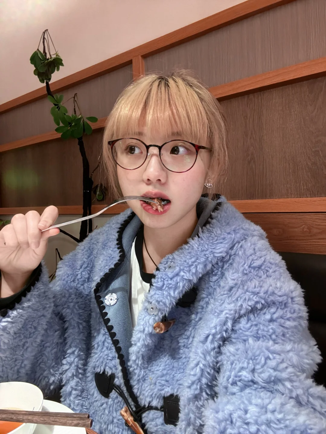 审吃疯狂积累中