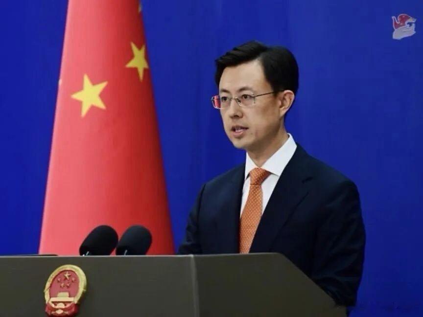 //分享网易新闻:《普京说可能在下个月APEC峰会期间举行俄中美三方会晤，外交部：中方愿同各方一道，共同推动APEC“中国年”取得丰硕成果》 #网易新闻# ​