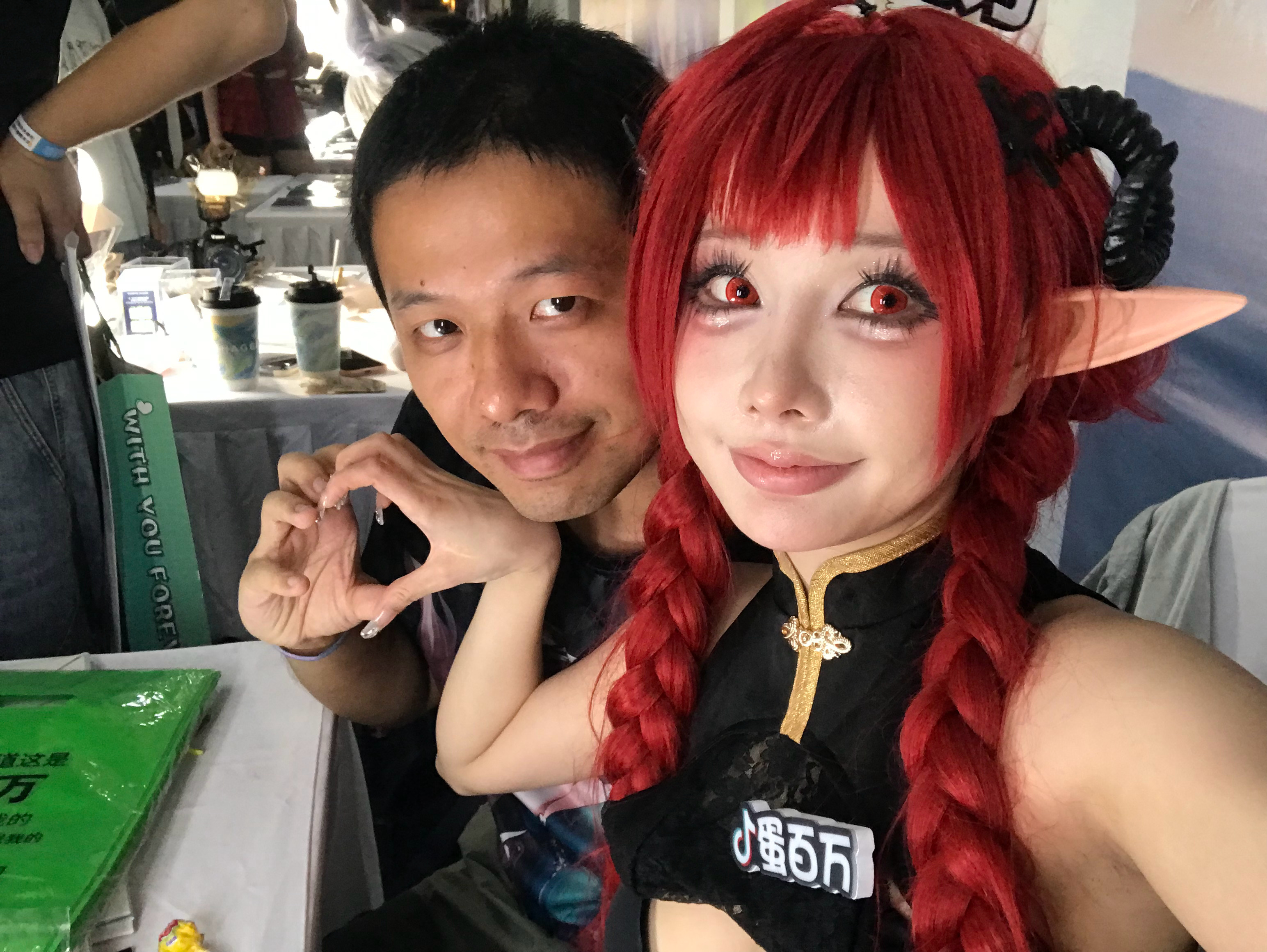 蛋总还是很权威的杭州漫展碧蓝航线only漫展返图 杭州·Tcar杭州汽车文化主题公园
