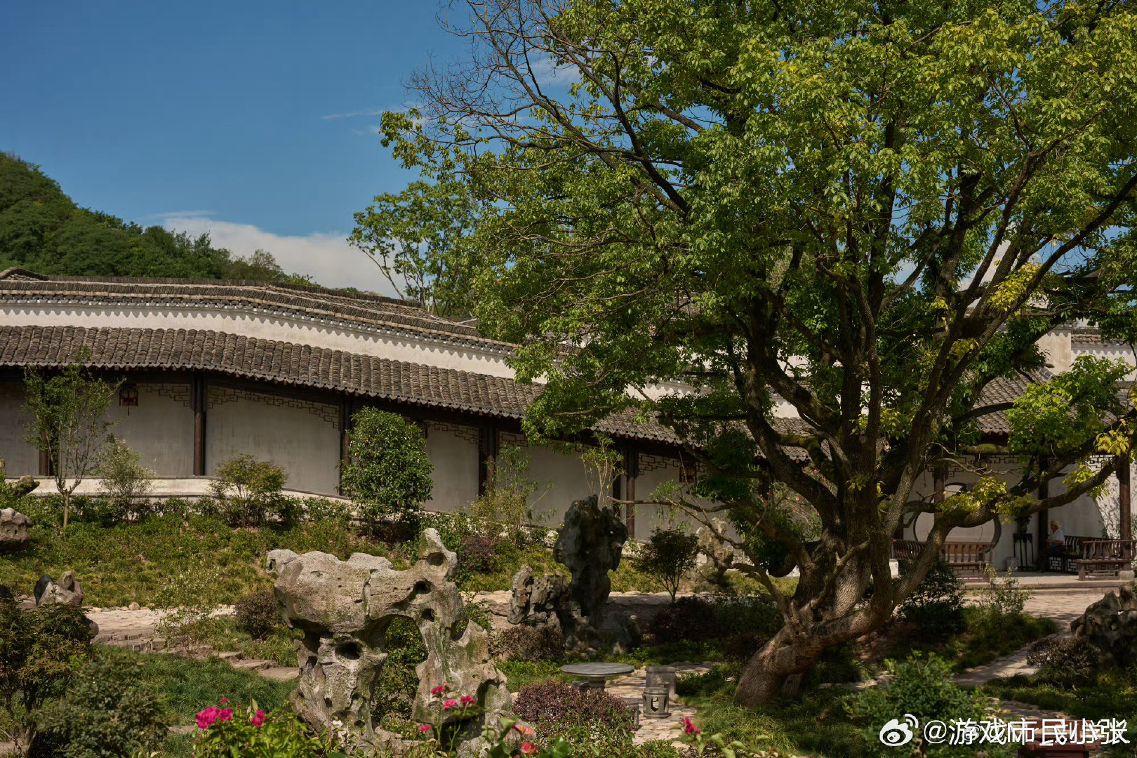 #刘学义不认识杨迪何炅#人家不认识的意思，不是不知道他是谁，好不好啊？难道说你天天在视频里刷着杨迪跟何炅，你就能说你认识他了吗？不要在这偷换概念了 ​