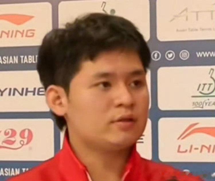 #林诗栋男团出场4次全部拿分##松岛辉空张本美和3比0德赛格尔帕德#
10月22日，乒乓球亚锦赛男团决赛，国乒男团3-0战胜韩国队实现四连冠。恭喜国乒男团获得冠军，感觉竞技比赛赢和输都很正常，赢了就继续保持下去，输了就找问题避免下次再犯同样的错误。 ​