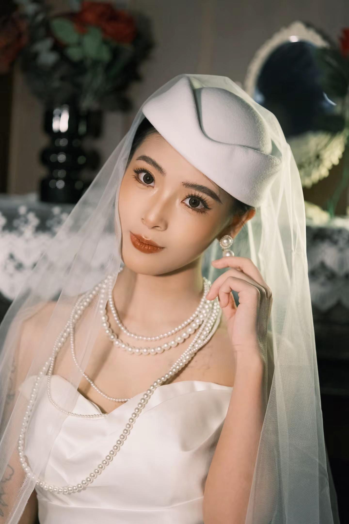 Jennie同款钓系小礼帽 婚纱造型 高级优雅摄影师 化妆师 模特