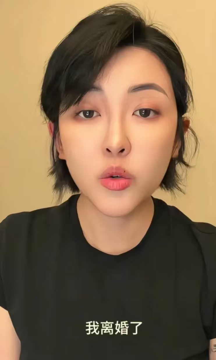 四斤黄金凤冠碎了，婚姻也散了：张凯毅的“愿赌服输”