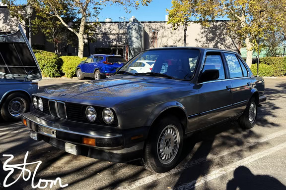 1986款宝马325 (E30)