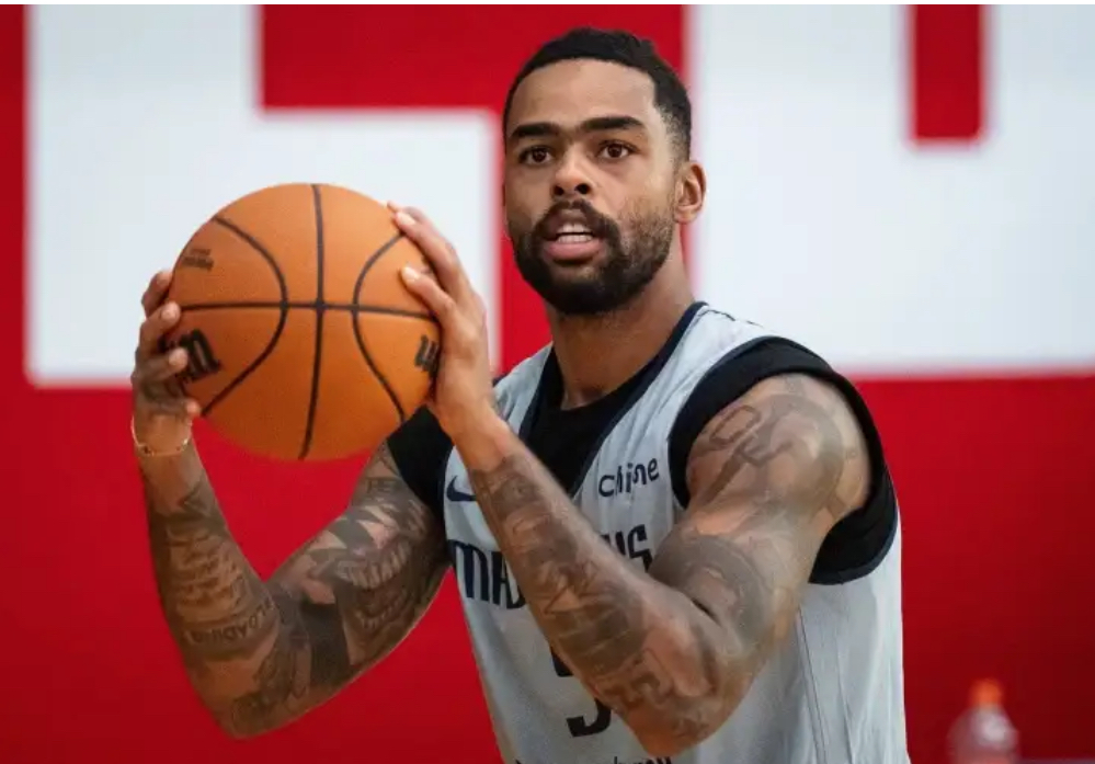 同样是NBA全明星，为何到CBA就两极分化？从拉塞尔传闻看外援规则之争

    消息传出，上海男篮有意签下前NBA全明星拉塞尔，休赛期又一位名气响亮的NBA球员和CBA产生交集。
    一个很有趣的现象：不少在NBA已经没有稳定位置、甚至被边缘化的名将，一旦传出要来CBA，就被球迷当成大杀器，瞬