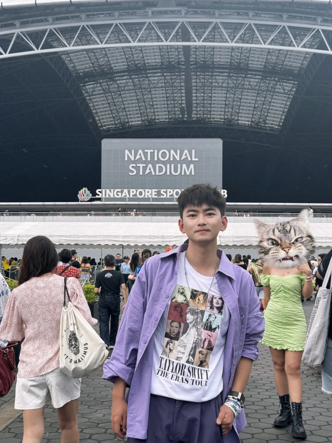 为了一个女人，我专程去了趟新加坡