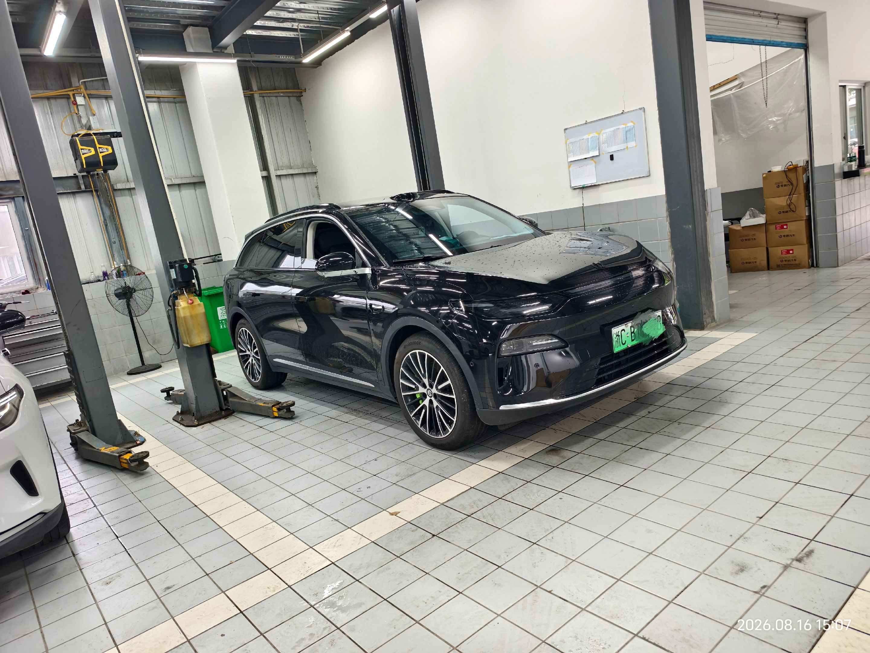 26款零跑C11 640智尊版，3000公里首保请告诉我你们的车充满电市区通勤能跑多少公里，让我死心😅零跑汽车 新能源汽车续航 新能源汽车