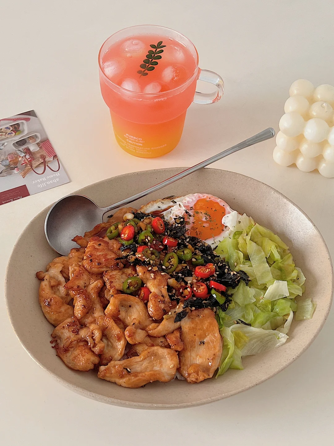 一人食|低卡高蛋白的鸡胸肉西生菜盖饭🍱