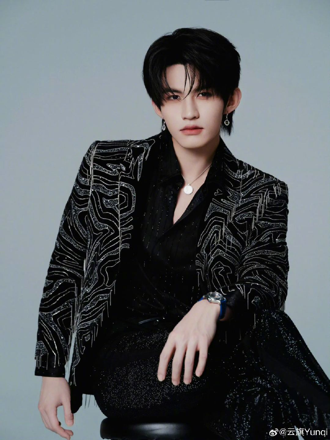 #曝glass盛典集齐多位影后视后# 起猛了！Glass盛典阵容竟然集齐了这么多影后视后😳不仅有国内的影后视后刘嘉玲、梅婷、海清、春夏、童瑶、周依然，还有国际影后苏菲·玛索…好有含金量的女性群像！期待官宣！ ​