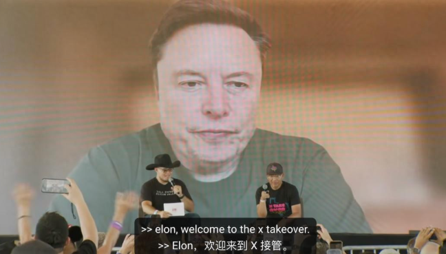 豪掷600亿美元，换来的仅仅是一张补票？马斯克最难受的点根本不是耗费的资金，而是对应的名单里压根没有他的位置。
马斯克直接拿出600亿美元，终于给自家超级智能买到一张晚到的补票！在两千多名在场人员的注视下，主持人开口问他：为什么非得购入Cursor？他61秒回答传遍全网：想造超级智能，先得搞定编程；