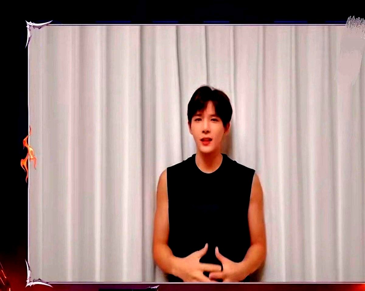李光洁初舞台刚落败，王安宇直接掏出手机录了段视频全网喊话。

一声“老林”脱口而出，没有半句客套寒暄。王安宇对着镜头撂下底交，认领了最坚实后盾的位置。

圈里人都知道，戏拍完多半就散伙。这俩人倒好，下了戏还一口一个“栋哲”叫着，把剧组里的交情硬生生搬到了现实。披哥这种竞技台，人走茶凉是常态，这时候敢