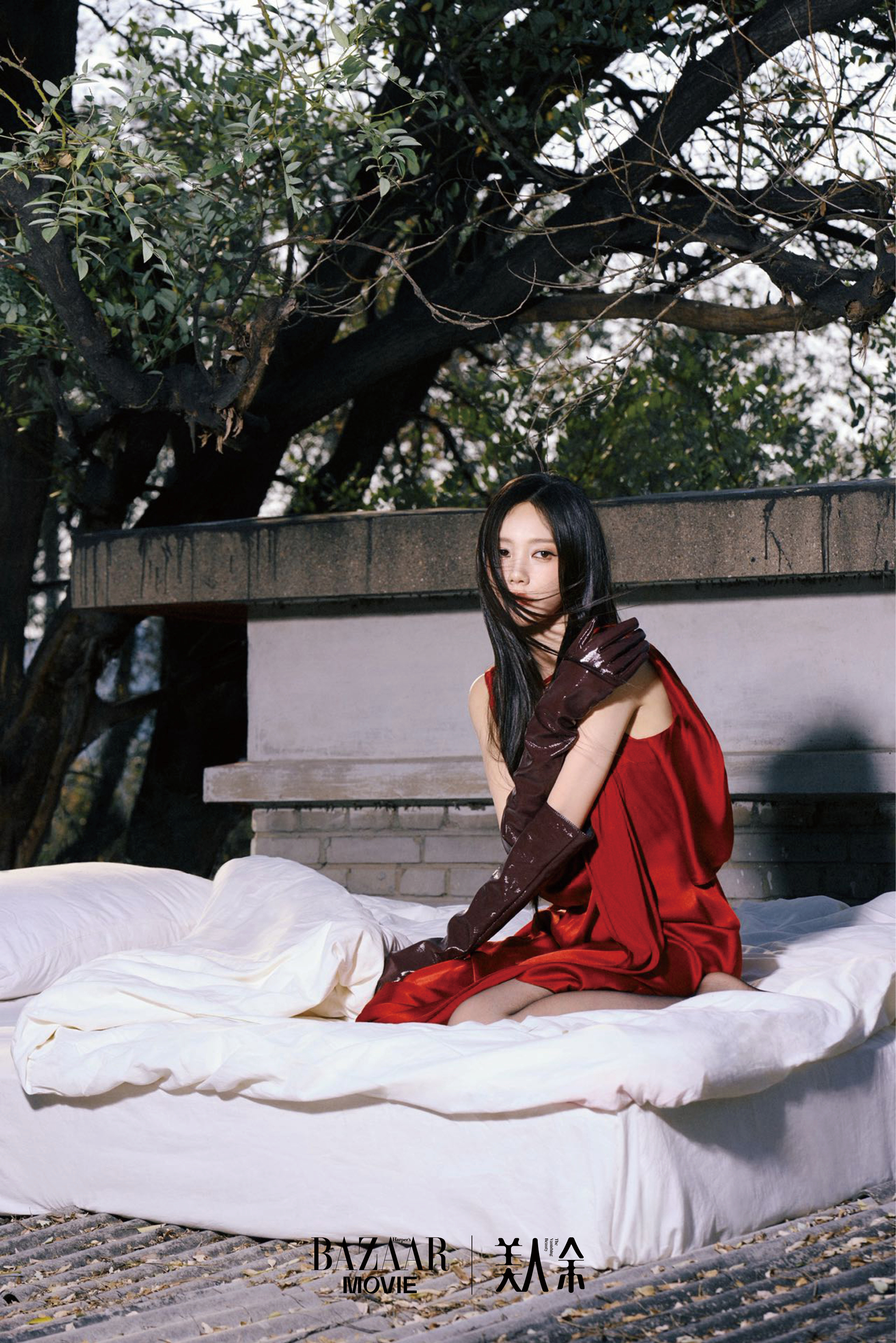 李一桐大脚骨 ​
