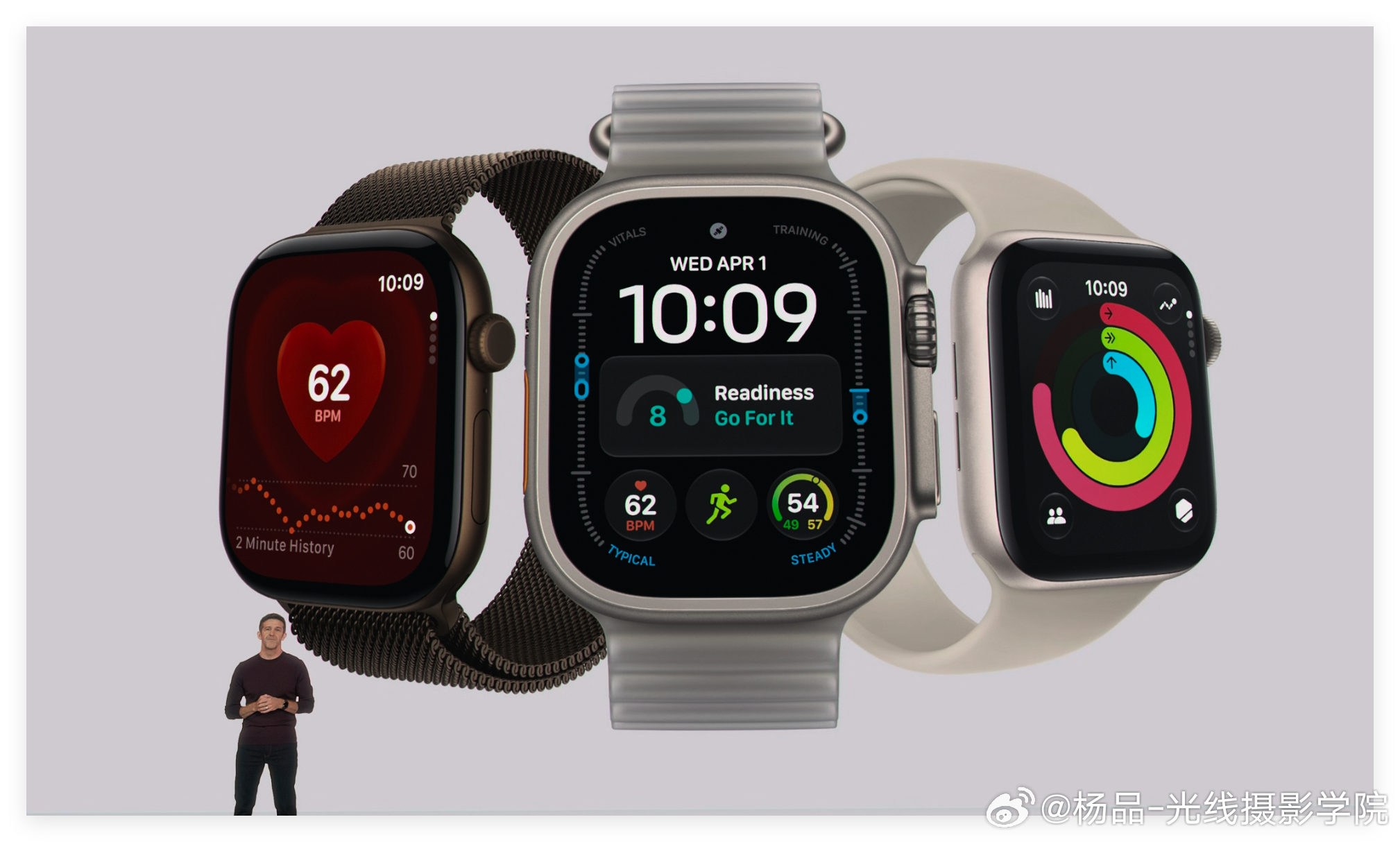苹果apple watch12系列，最大的升级就是S11芯片，全新的芯片，更强的苹果智能……尤其吓人的是这个录音的智能整理功能……啊啊啊！如果你面前坐着的是一个佩戴苹果applewatch手表的人……一定要小心啊！苹果智能太强了！

好吧，苹果其实最强的还是芯片和系统……这个S11芯片，应该是很不错的啦！

冲 ​