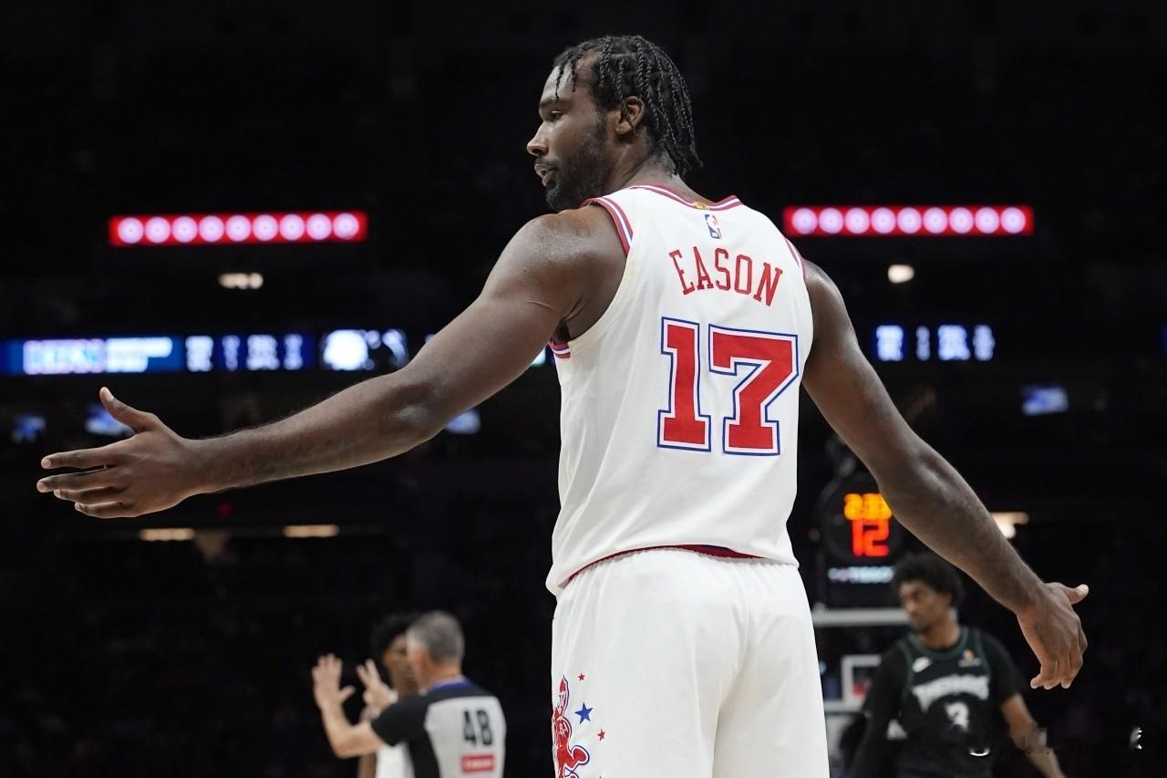 火箭队新星伊森这场表现完全配得上一份顶薪级别的大合同！在今天火箭客场1...