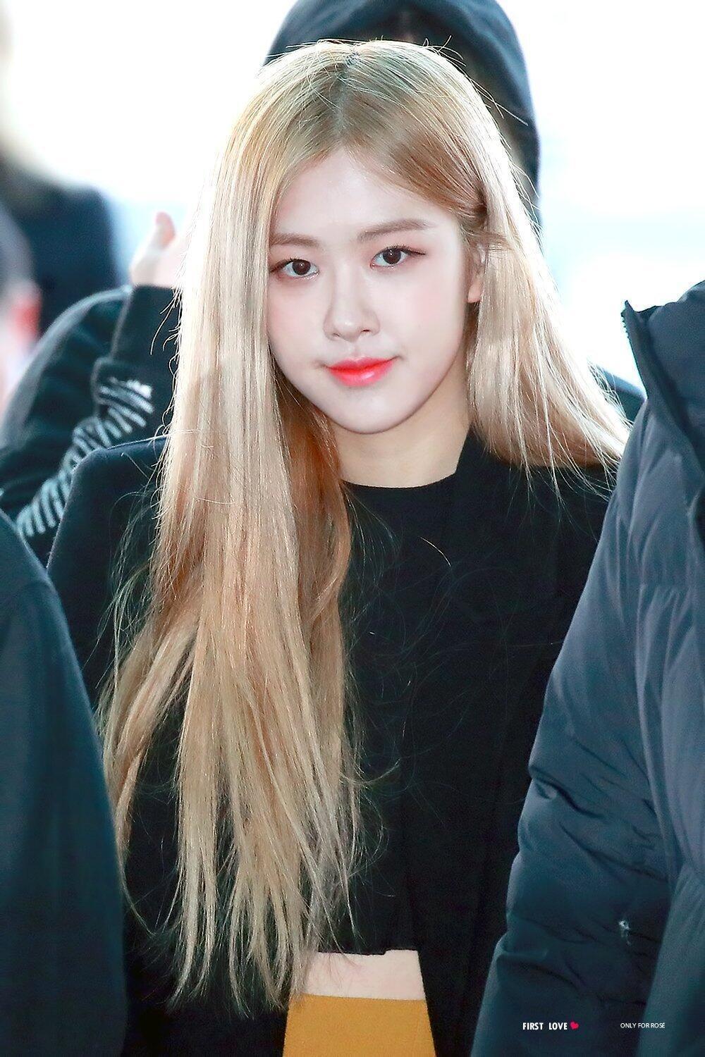 #ROSÉ[超话]##朴彩英# 
想和分享生活的美好瞬间 想在你身边 ​